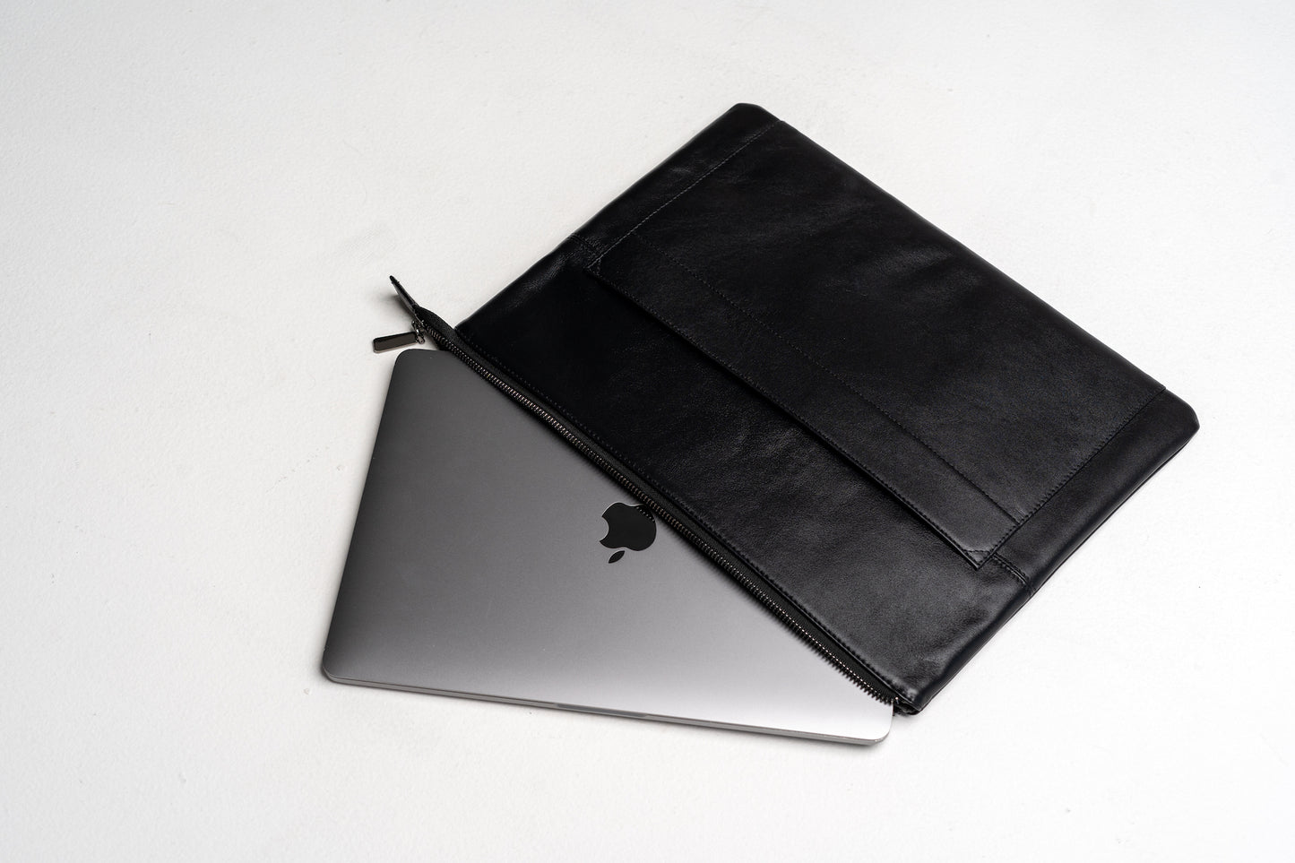 Porta laptop piel negro LOUN